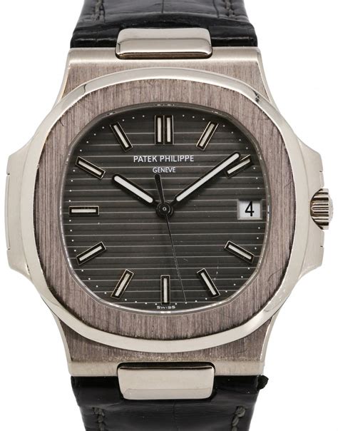 patek philippe nautilus leather.